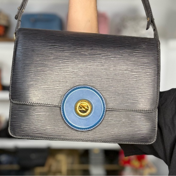 Louis Vuitton Handbags - LV RARE EPI SHOULDER BAG